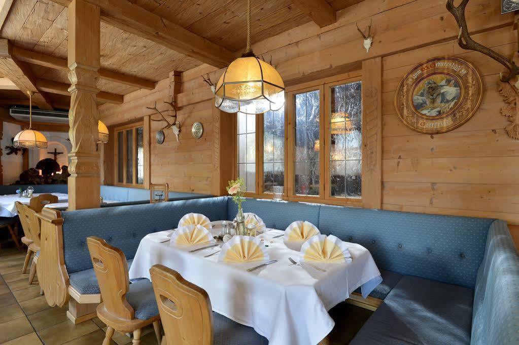 Hotel Restaurant Gradlwirt Niederndorf  المظهر الخارجي الصورة