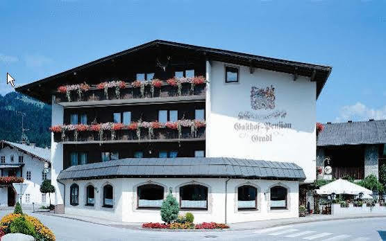 Hotel Restaurant Gradlwirt Niederndorf  المظهر الخارجي الصورة