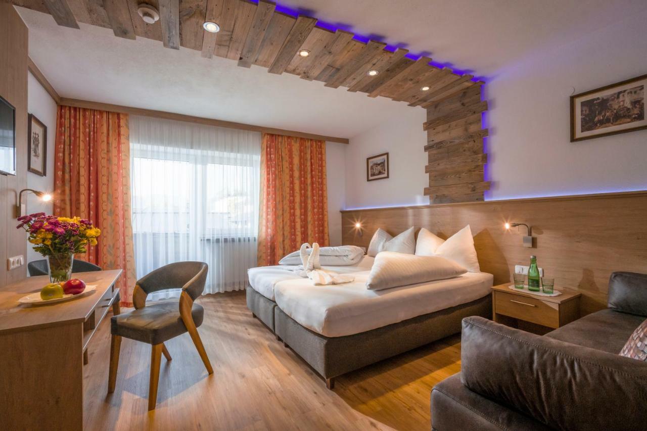 Hotel Restaurant Gradlwirt Niederndorf  المظهر الخارجي الصورة
