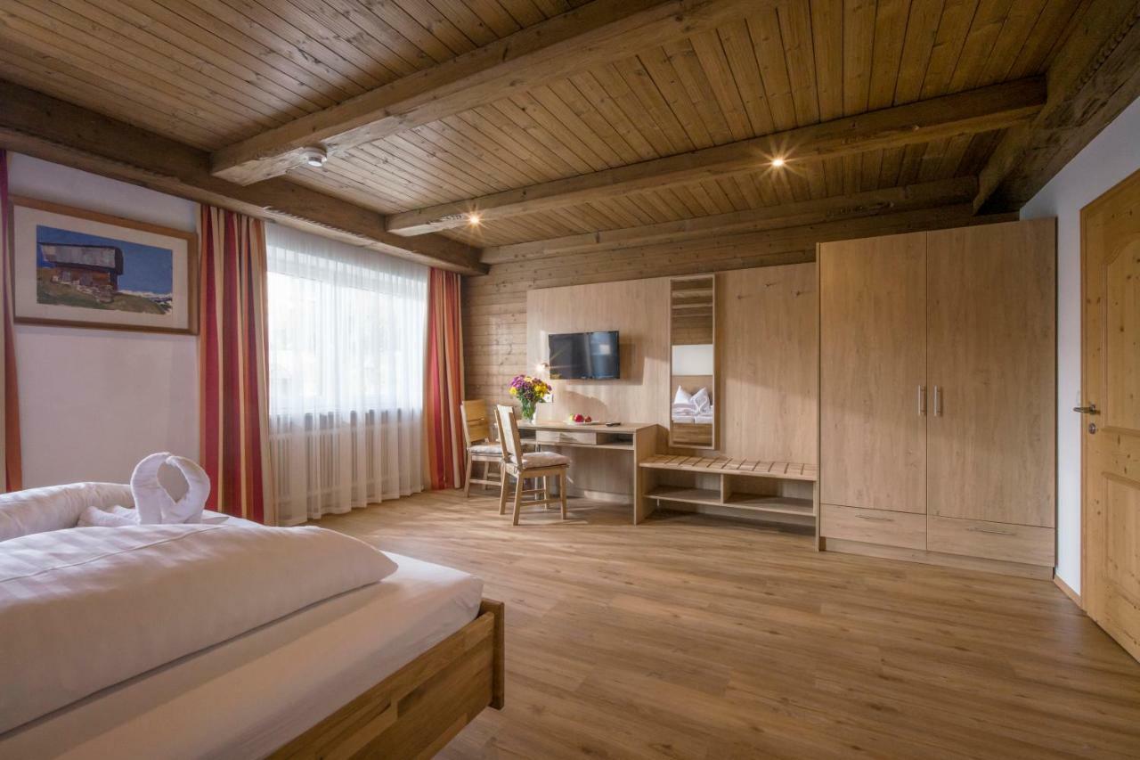 Hotel Restaurant Gradlwirt Niederndorf  المظهر الخارجي الصورة
