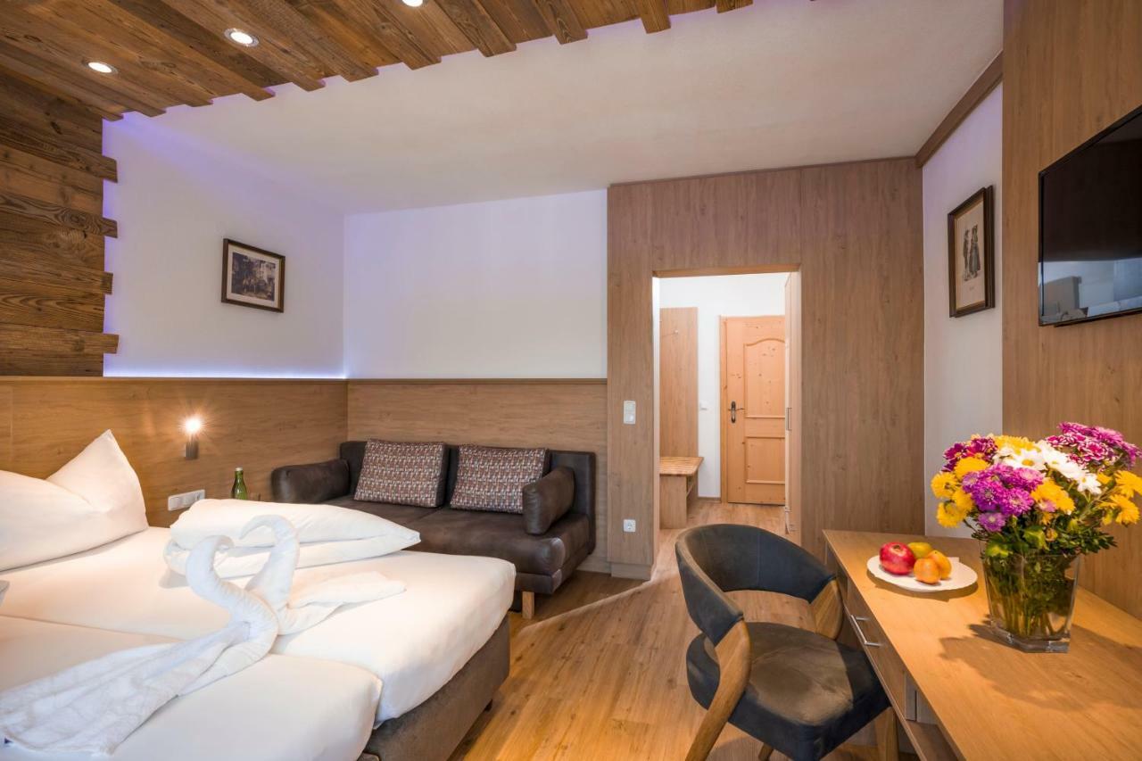 Hotel Restaurant Gradlwirt Niederndorf  المظهر الخارجي الصورة